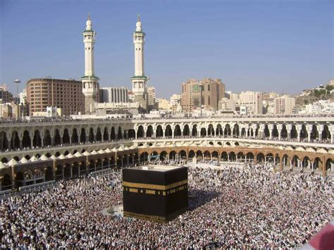 Live HD Webcam Stream of the Great Mosque of Mecca